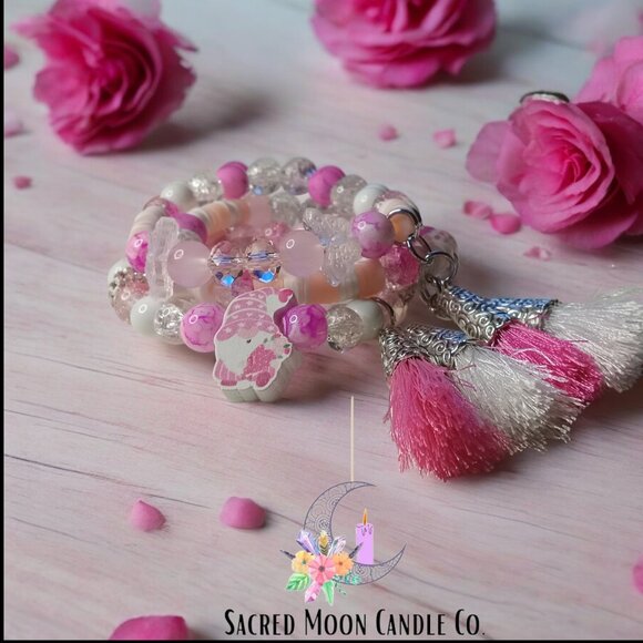 Cottagecore Valentines/Galentines day Gnome Beaded Bracelet - Picture 1 of 4